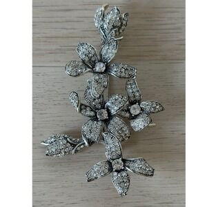 Ellen Tracy Silver Tone Crystal Floral Spray Brooch Pin Clear Rhinestone Flower